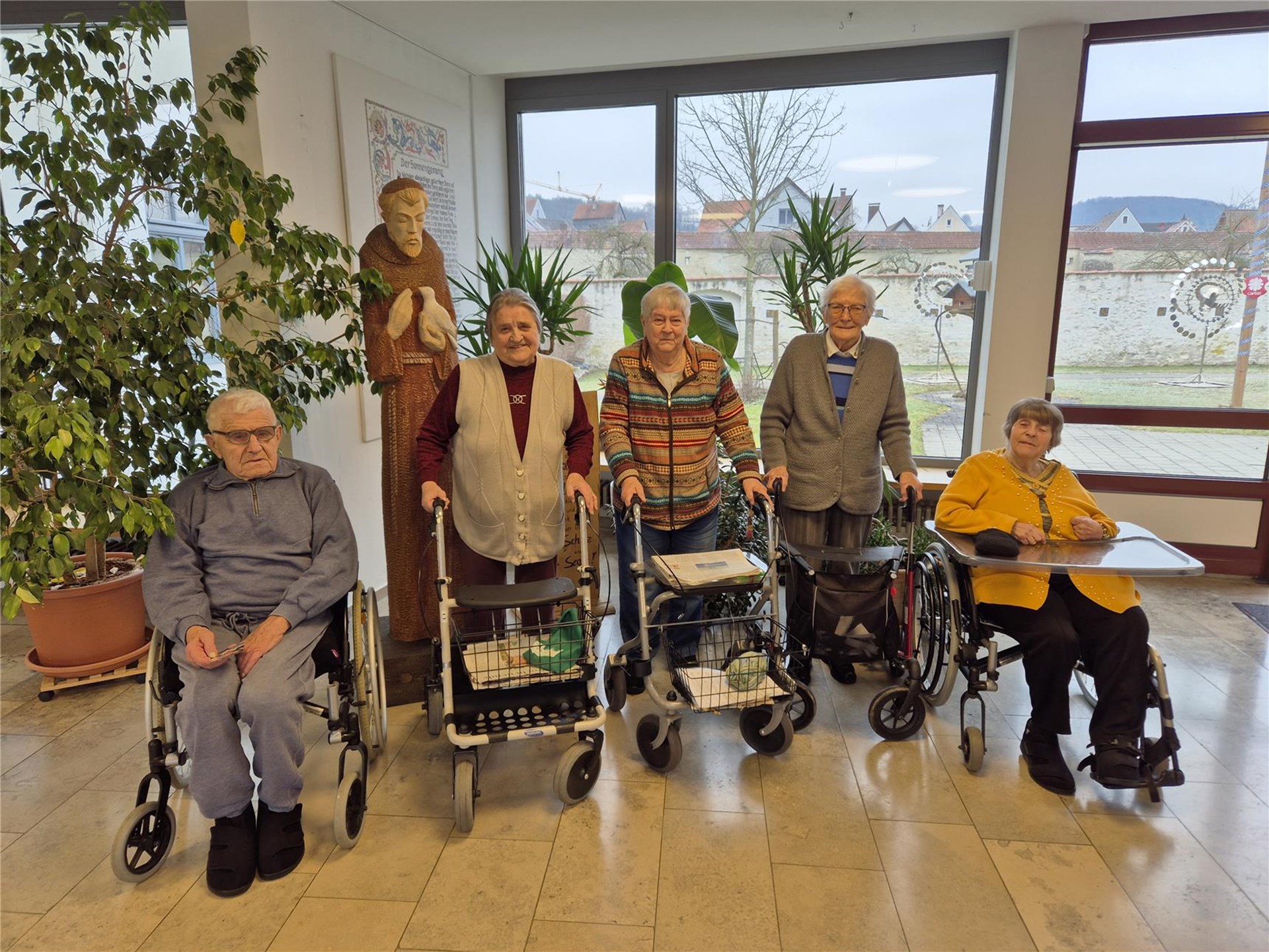 Bewohnervertretung: Die Mitglieder der Bewohnervertretung im Seniorenheim St. Franziskus in Berching: Hans Richter, Fanny Schneider, Maria Kiermeier, Anna Hlawatsch und Anni Kaufmann (von links) 